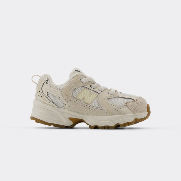 new-balance-530-vrefika-sneakers-bisque-iz530ul