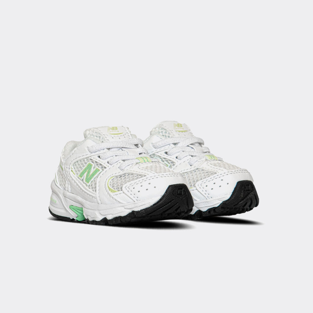 new-balance-530-vrefika-sneakers-white-iz530sm-1