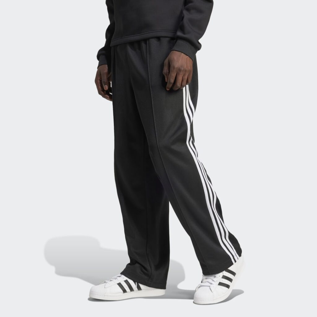 adidas-adicolor-baggy-fit-firebird-track-pants-iz4801-black