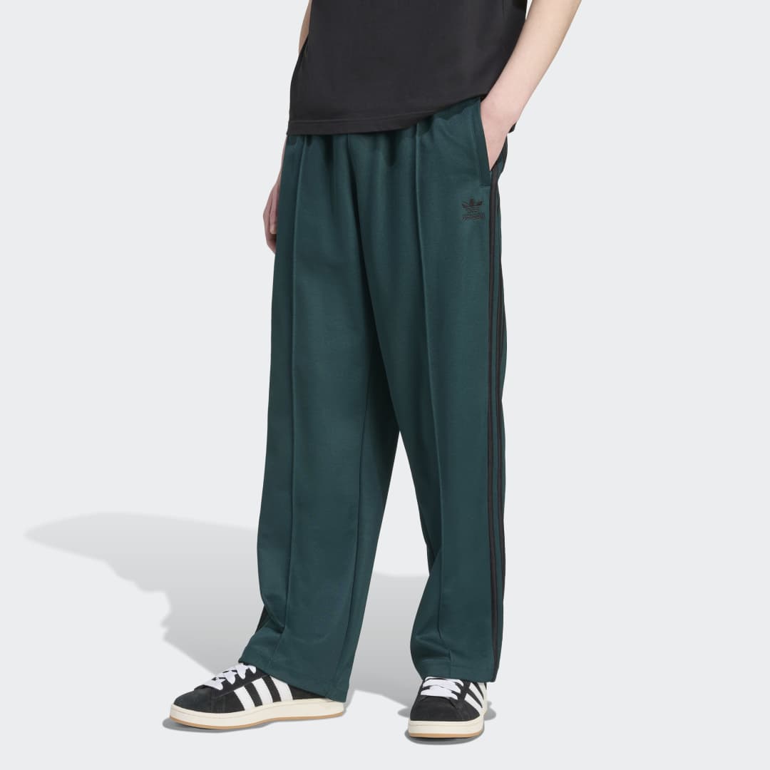 adidas-adicolor-baggy-fit-firebird-track-pants-jy1420-aurora-ivy.jpg adidas-adicolor-baggy-fit-firebird-track-pants-jy1420-aurora-ivy