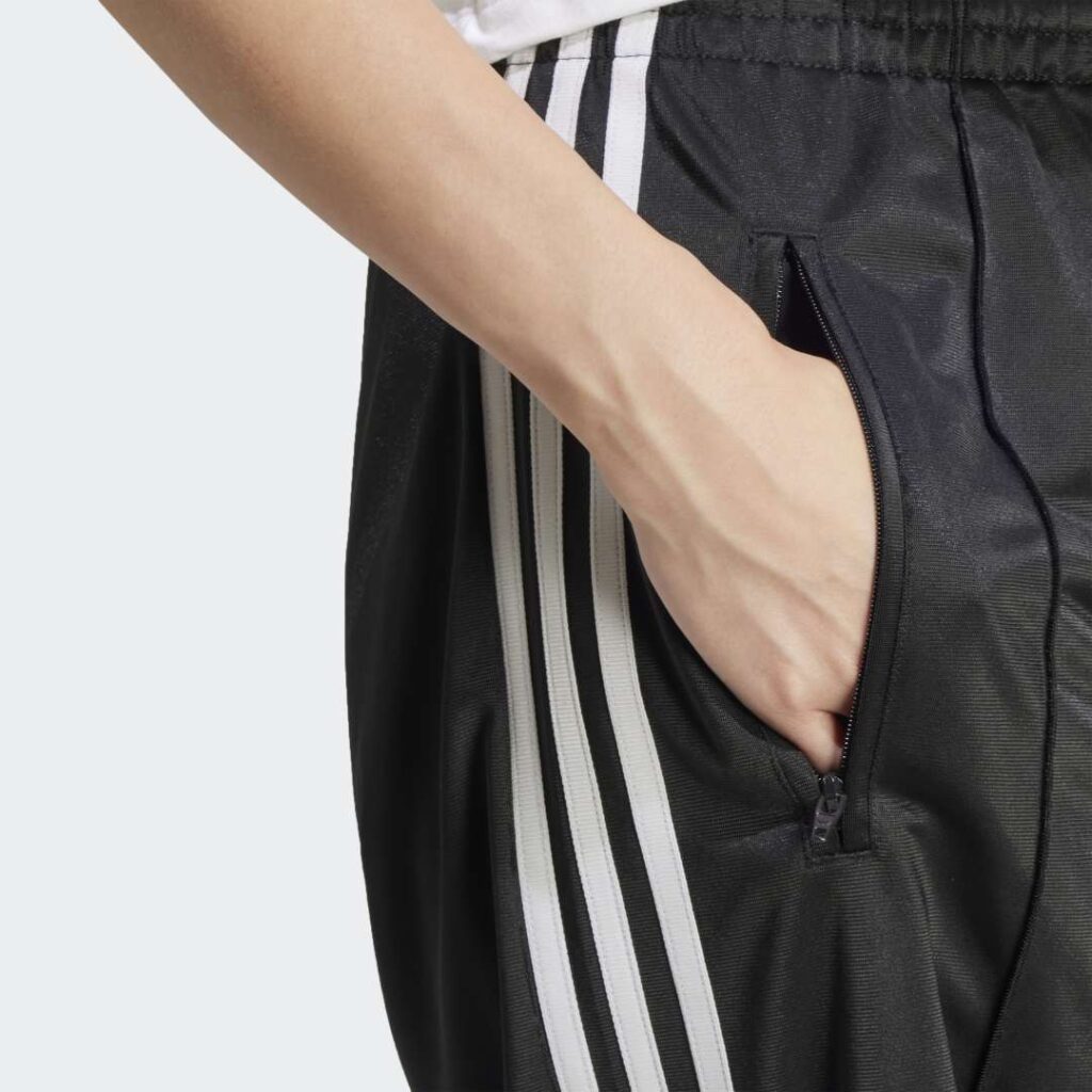 adidas-adicolor-classic-firebird-loose-track-pants-jc8245-black-3