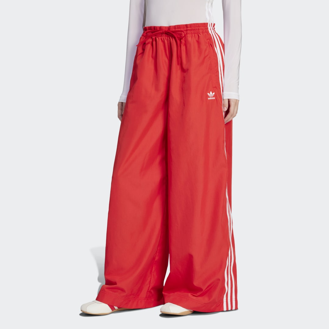 adidas-adicolor-firebird-oversized-track-pants-jd3388-better-scarlet.jpg adidas-adicolor-firebird-oversized-track-pants-jd3388-better-scarlet