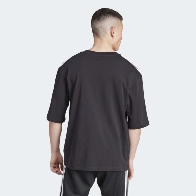 adidas-adicolor-oversized-tee-iz1832-black-2