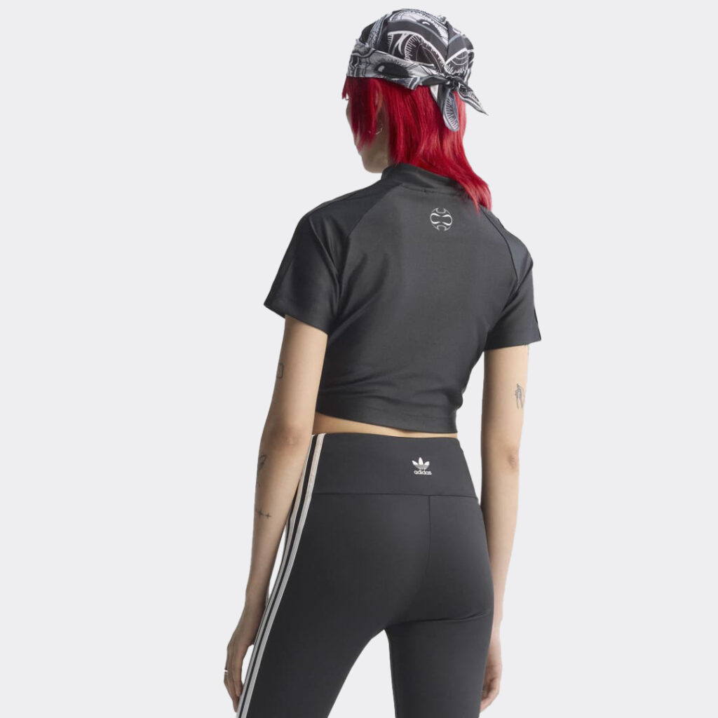 adidas-adicolor-teamgeist-baby-tee-women-jz8278-black-1