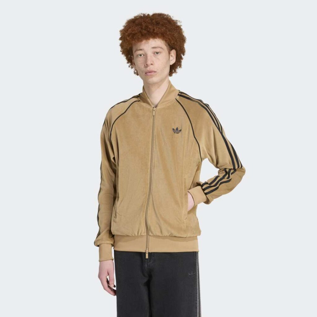 adidas-sst-adicolor-velour-tracktop-jx1561-cardboard