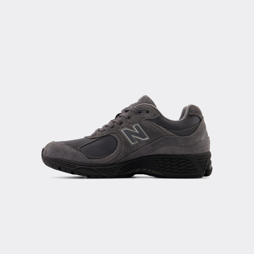 new-balance-2002r-u2002rh-sneakers-castlerock-2