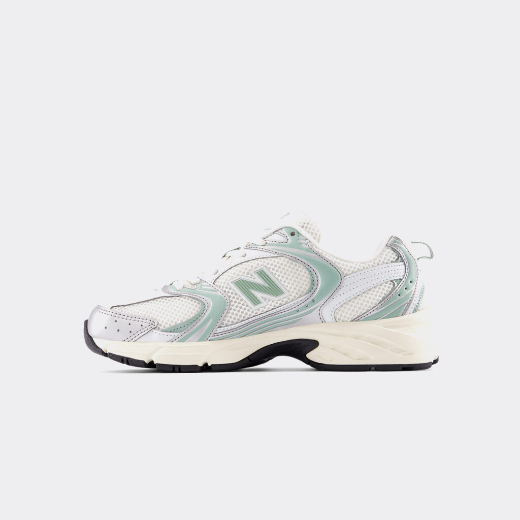 new-balance-530-sneakers-u530seb-silver-metallic-2