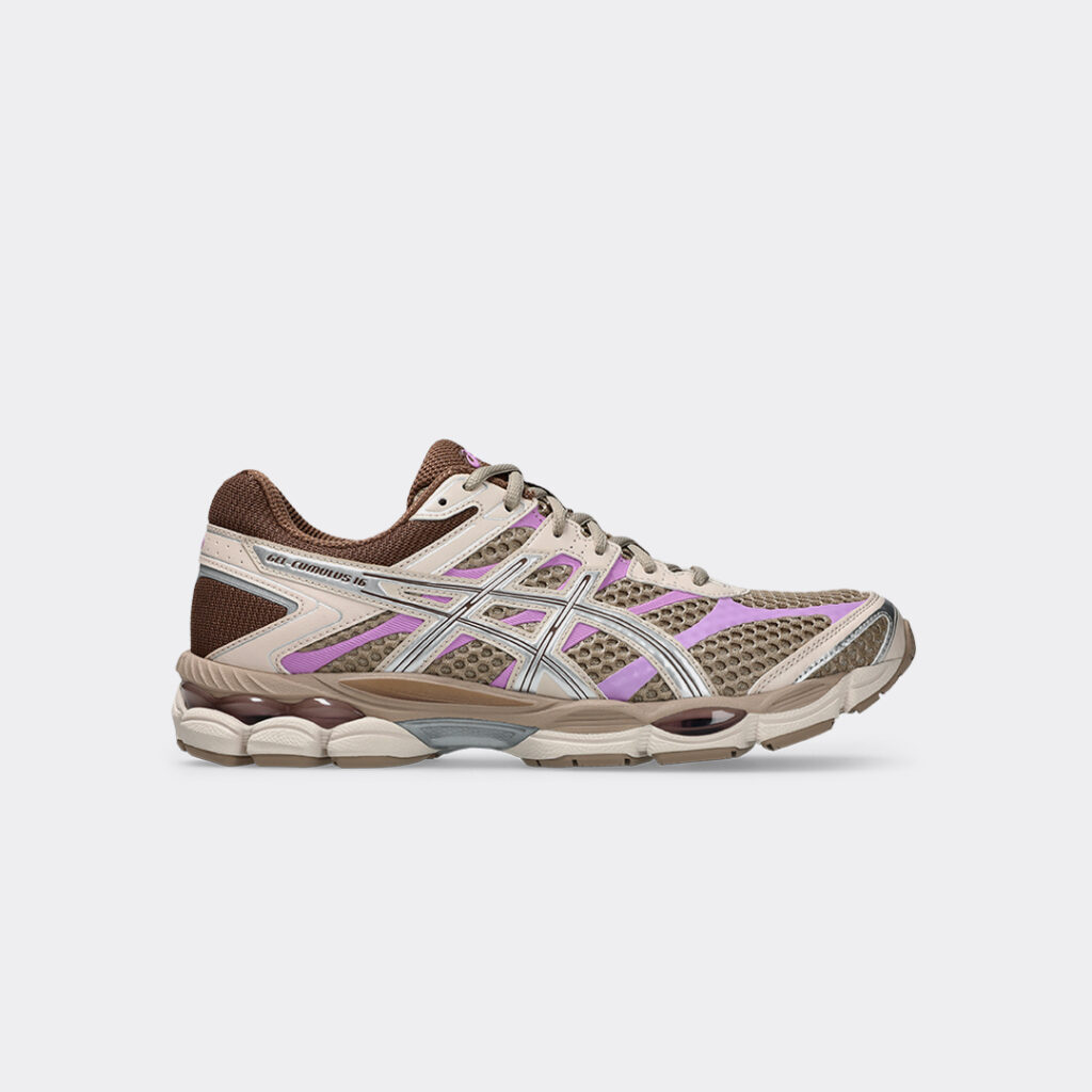 asics-gel-cumulus-16-unisex-sportstyle-shoes-1203a733-200-cinnamon