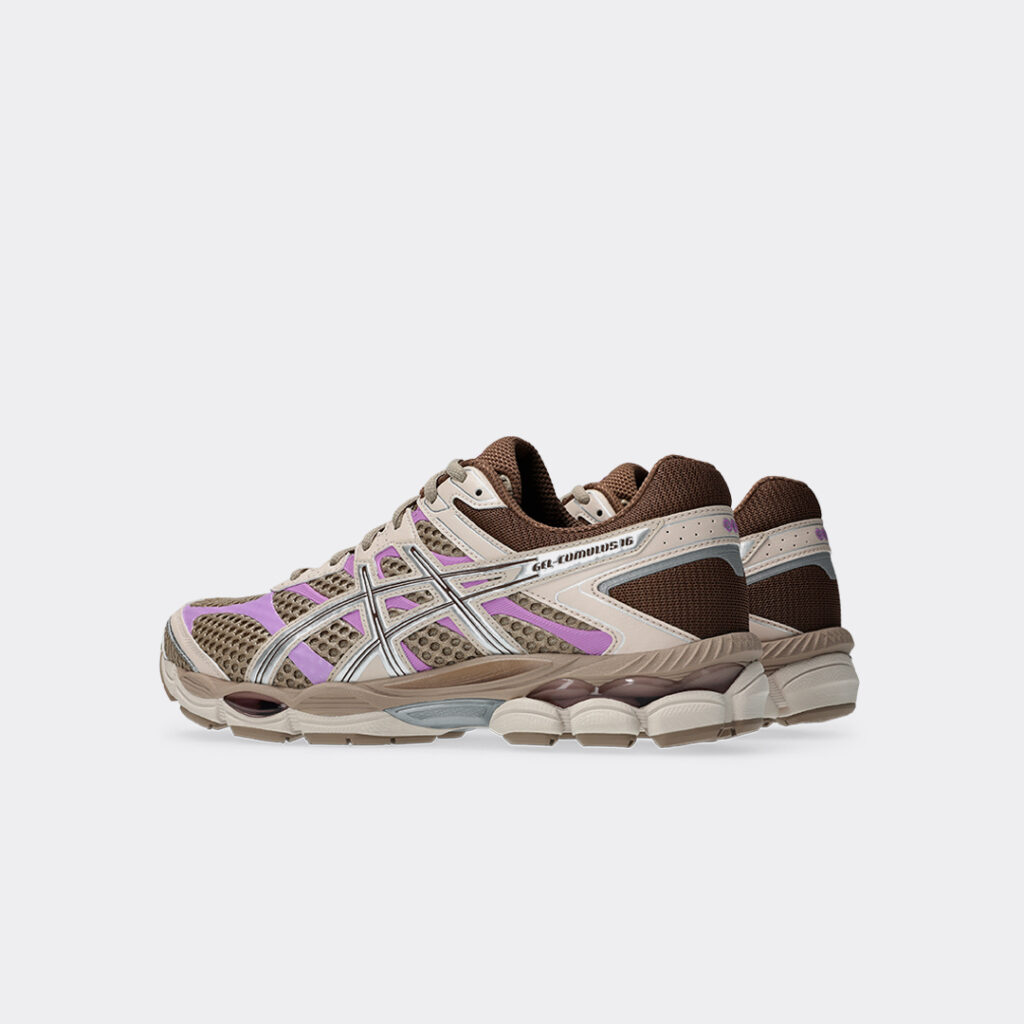 asics-gel-cumulus-16-unisex-sportstyle-shoes-1203a733-200-cinnamon-5