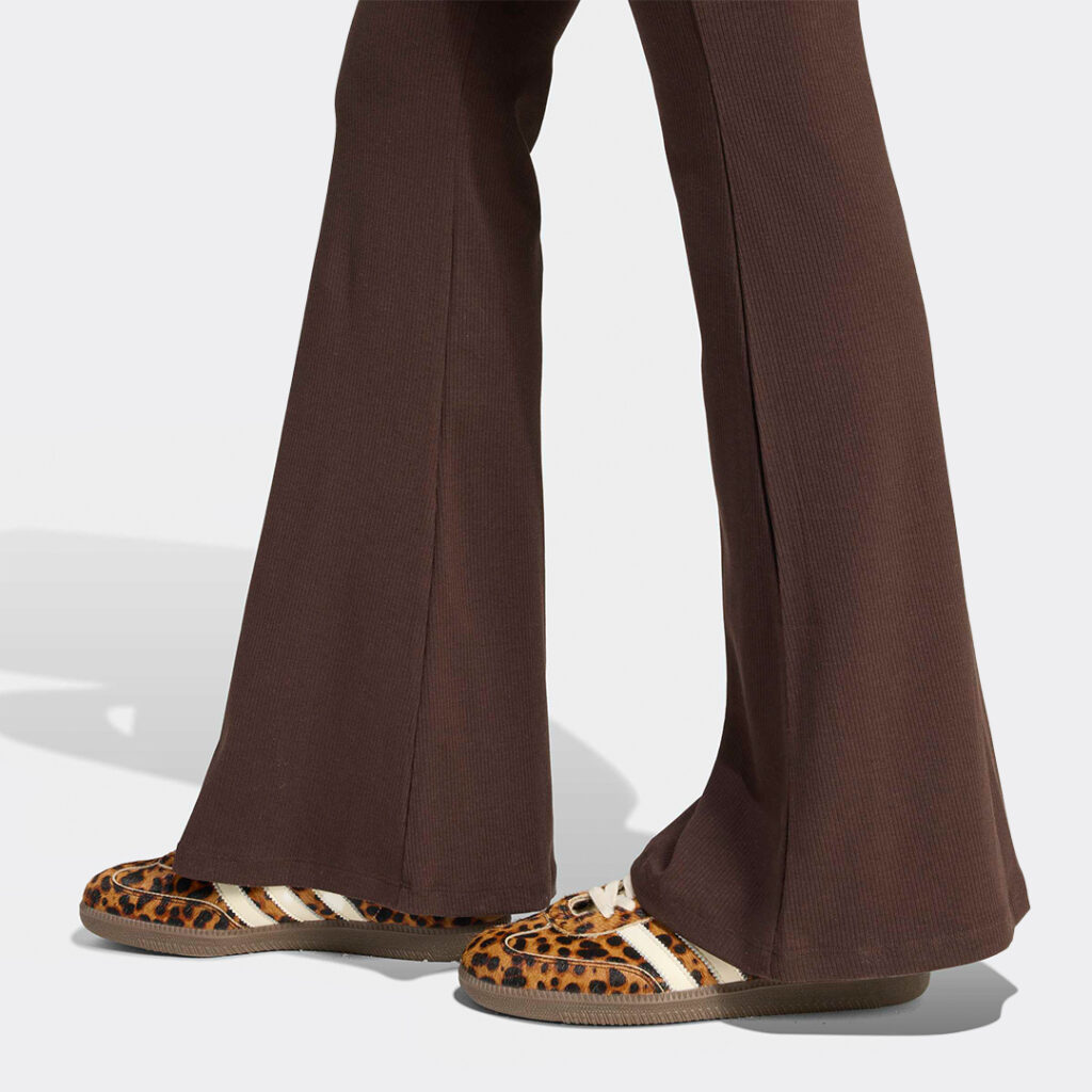 adidas-essentials-rib-flared-leggings-kd3849-aurora-coffee-4