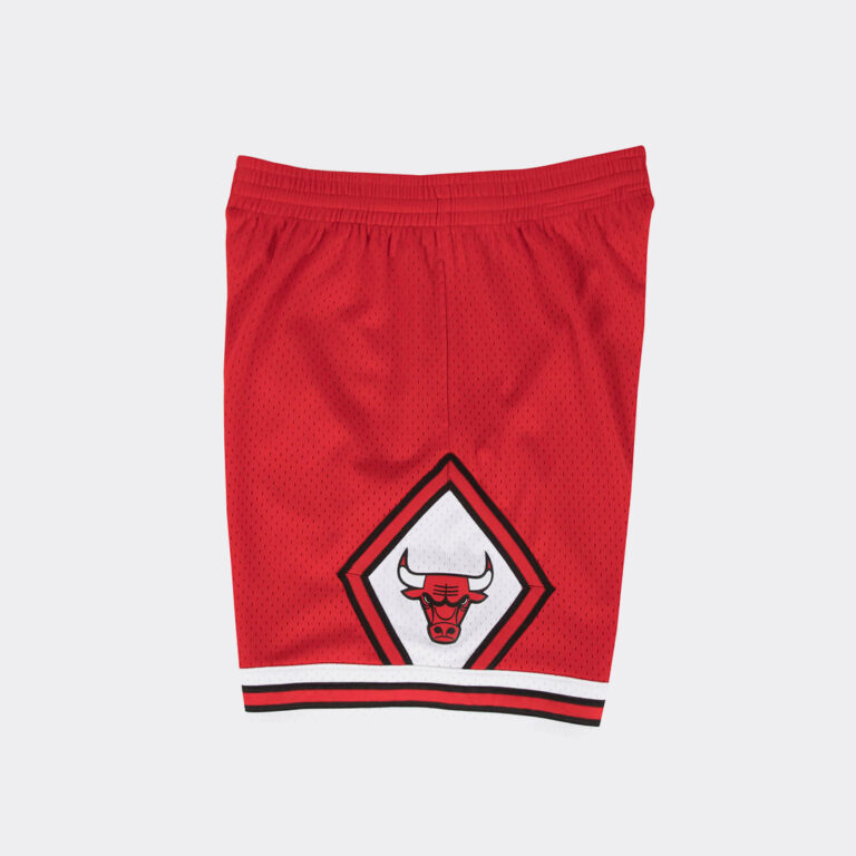 mitchell-and-ness-nba-swingman-road-shorts-chicago-bulls-97-98-smshgs18223-cbuscar97-1