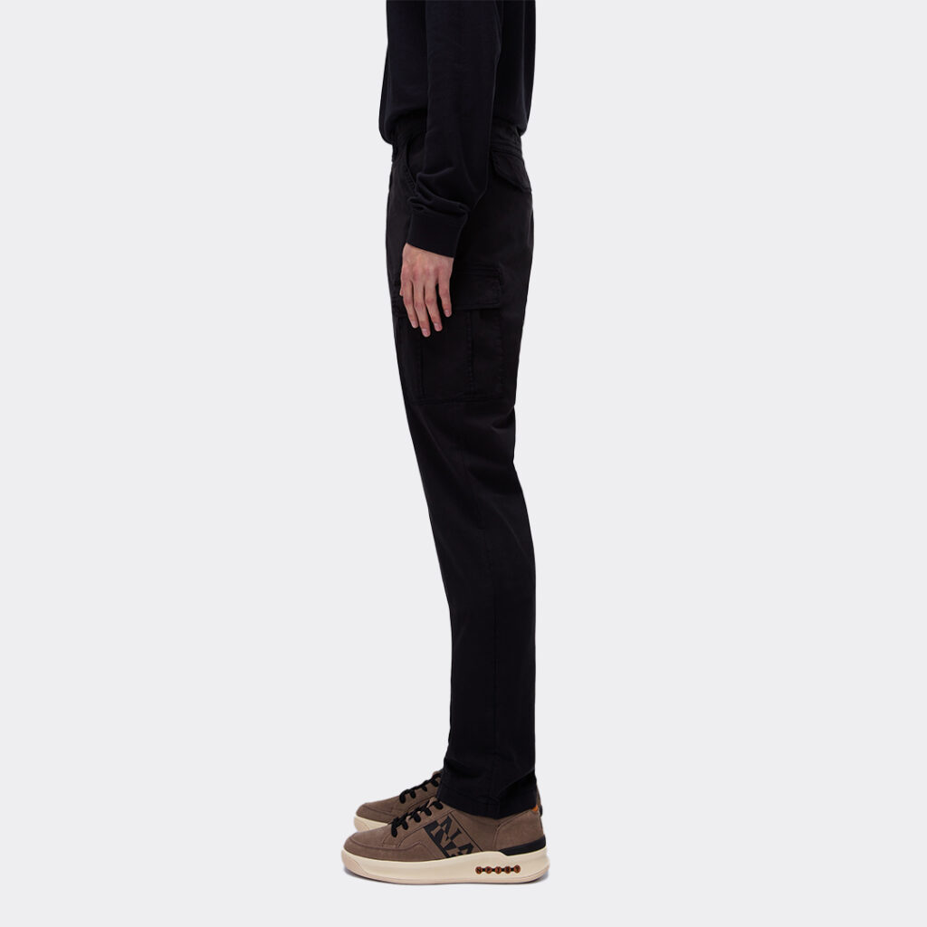 napapijri-yasuni-summer-cargo-trousers-np0a4idq0411-black-2