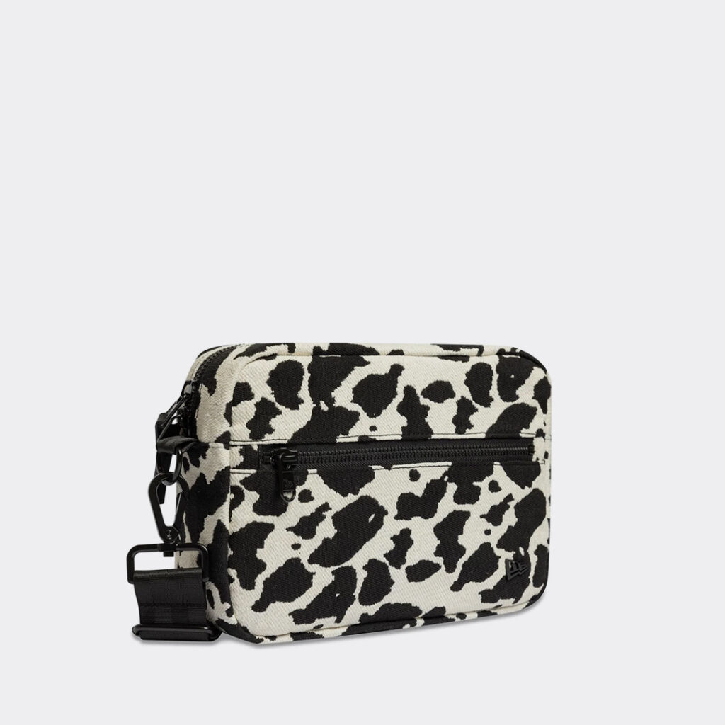 new-era-cow-jacquard-light-beige-waist-bag-60771262-3
