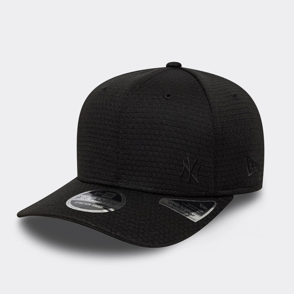 new-era-new-york-yankees-mlb-flawless-mesh-black-9seventy-stretch-snap-cap-60771721