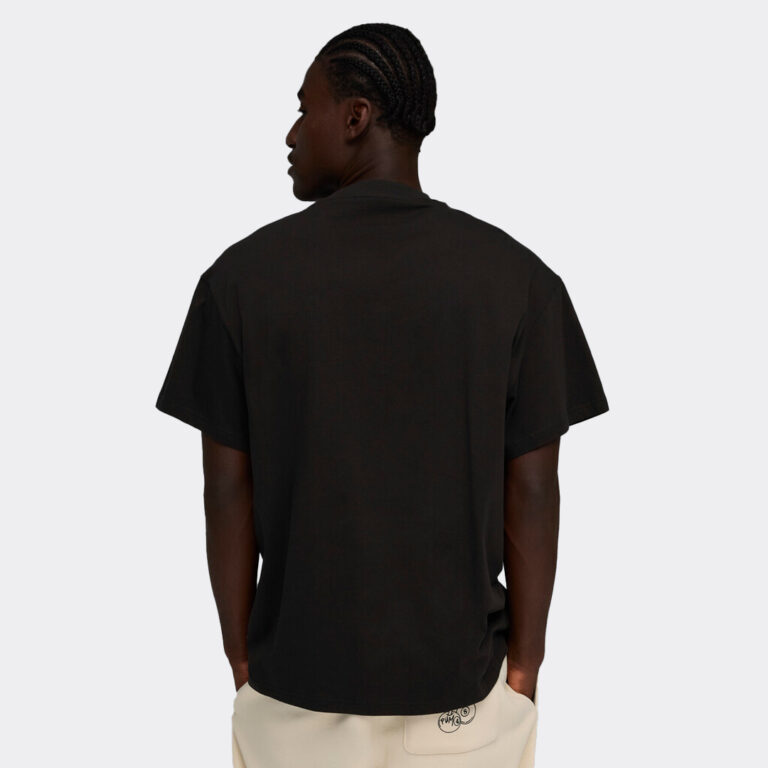 puma-swish-n-ink-i-oversized-basketball-tee-634658-01-black-1