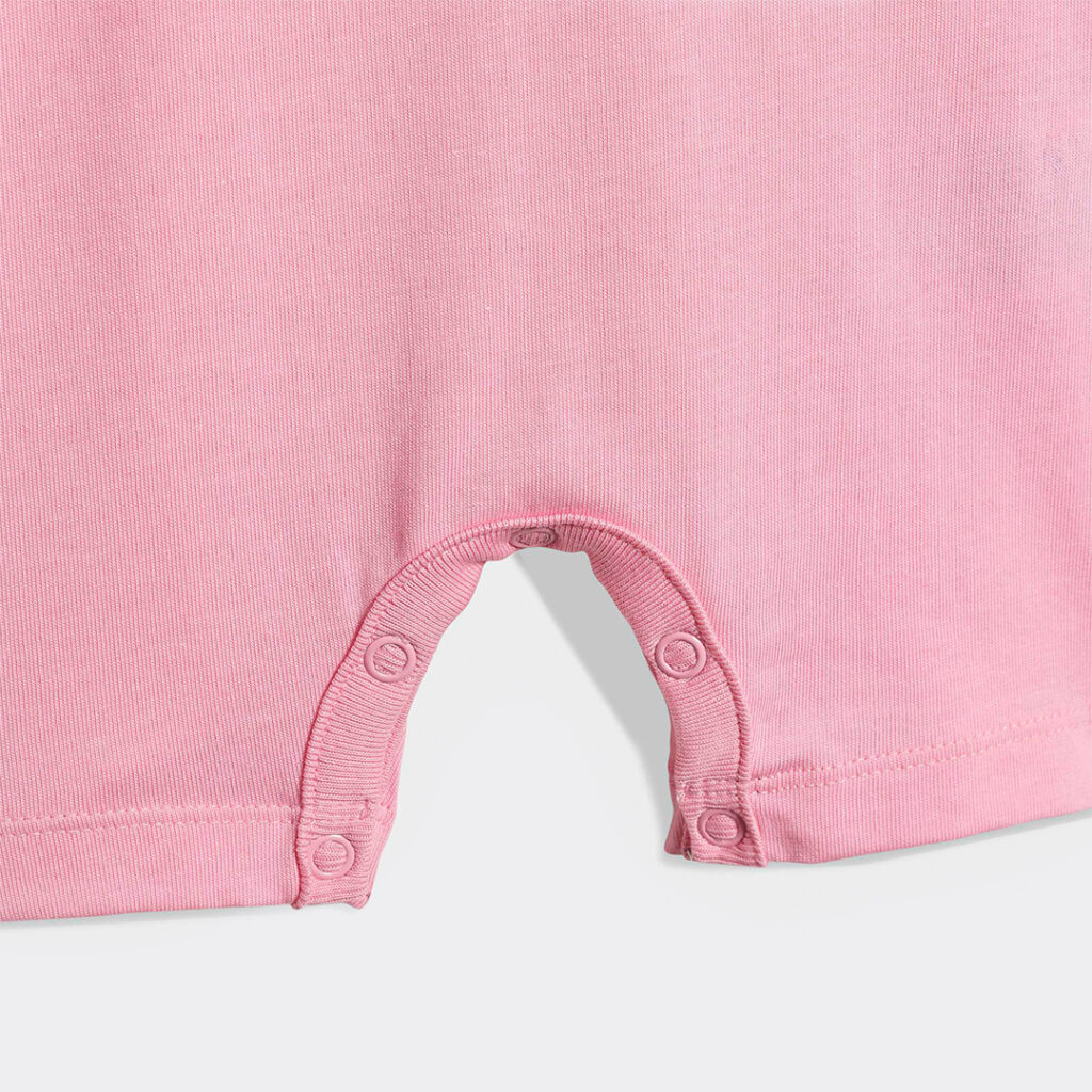 adidas-trefoil-gift-set-jumpsuit-and-beanie-kd1048-light-pink-4