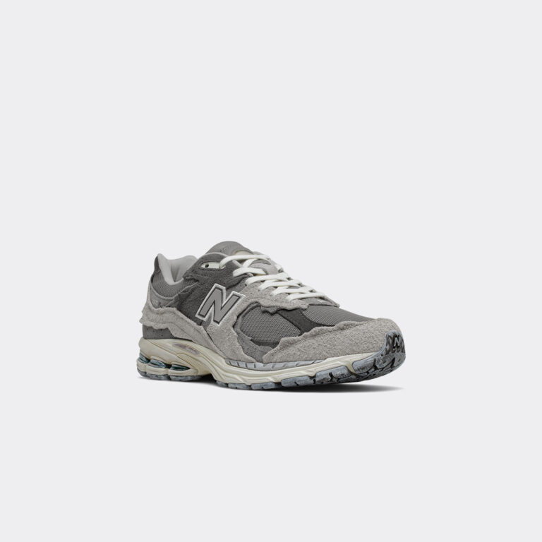 new-balance-2002r-protection-pack-sneakers-m2002rda-rain-cloud-1