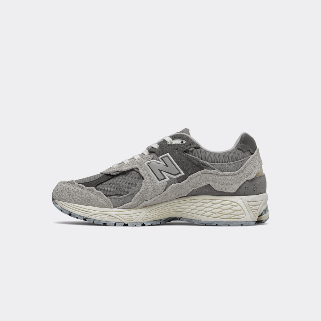 new-balance-2002r-protection-pack-sneakers-m2002rda-rain-cloud-2