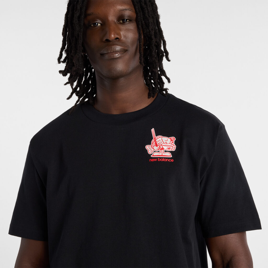 new-balance-ramen-t-shirt-mt61h51d-bk-black-4