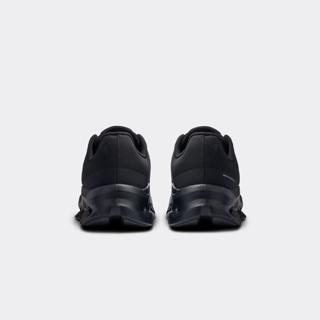 on-cloudtilt-3me10100264-eclipse-black-5