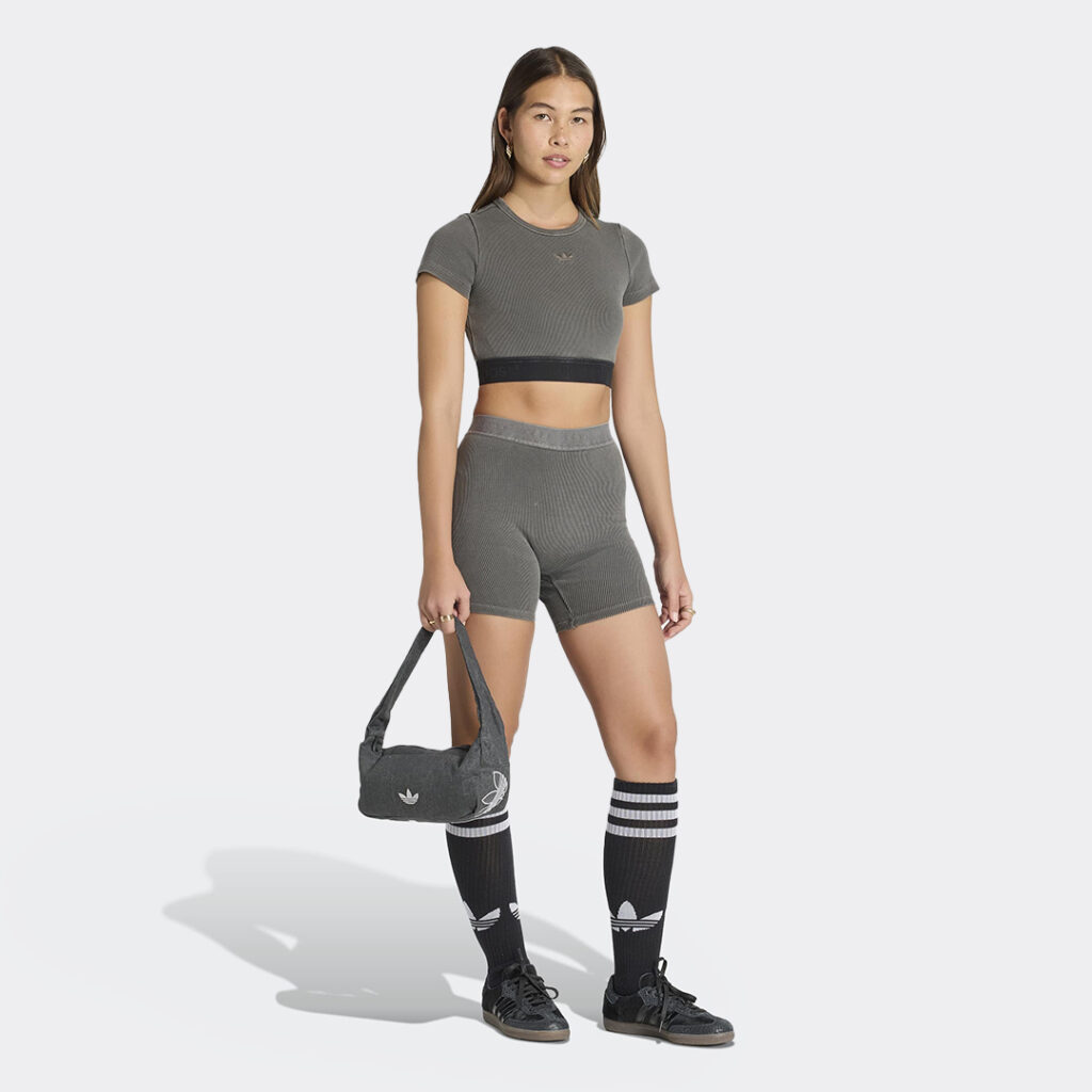 adidas-essentials-rib-tights-1-4-washed-ke3227-black-2