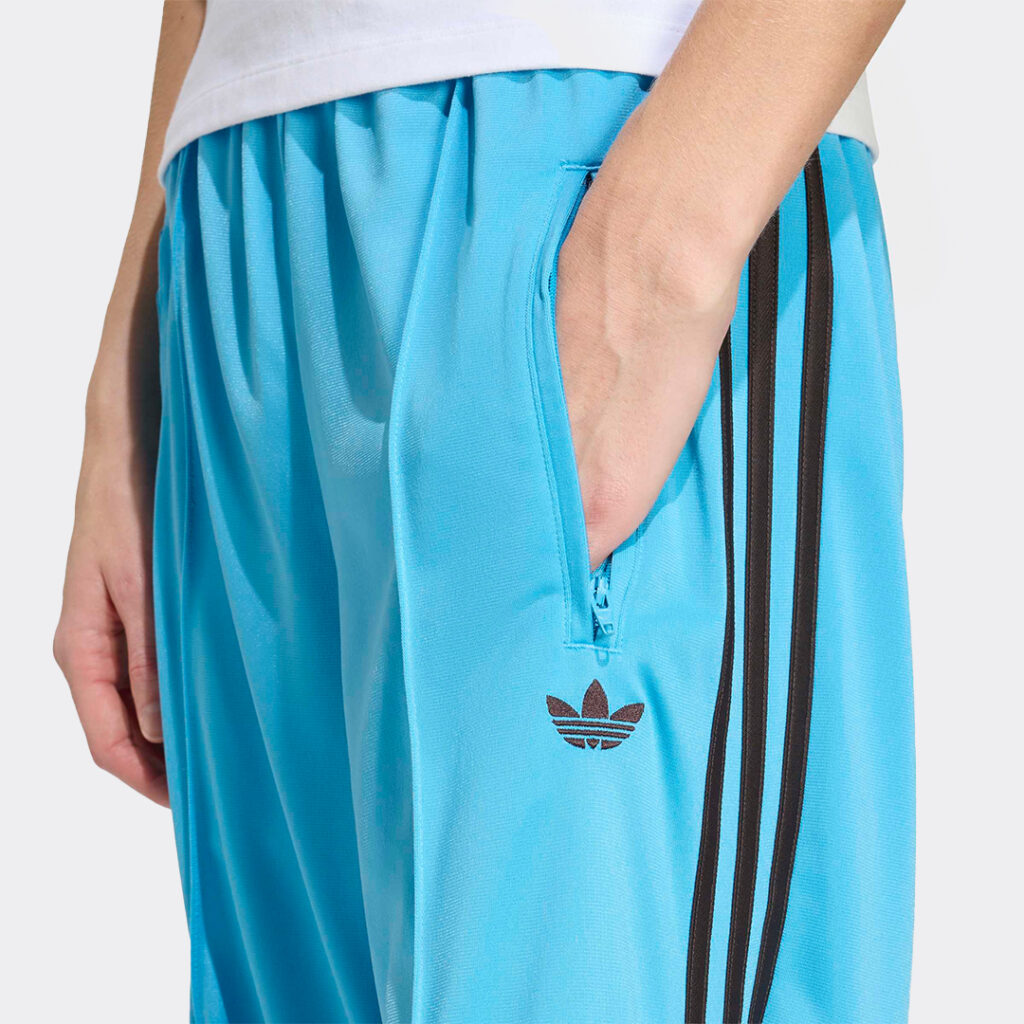 adidas-firebird-loose-track-pants-ku8128-app-sky-rush-3