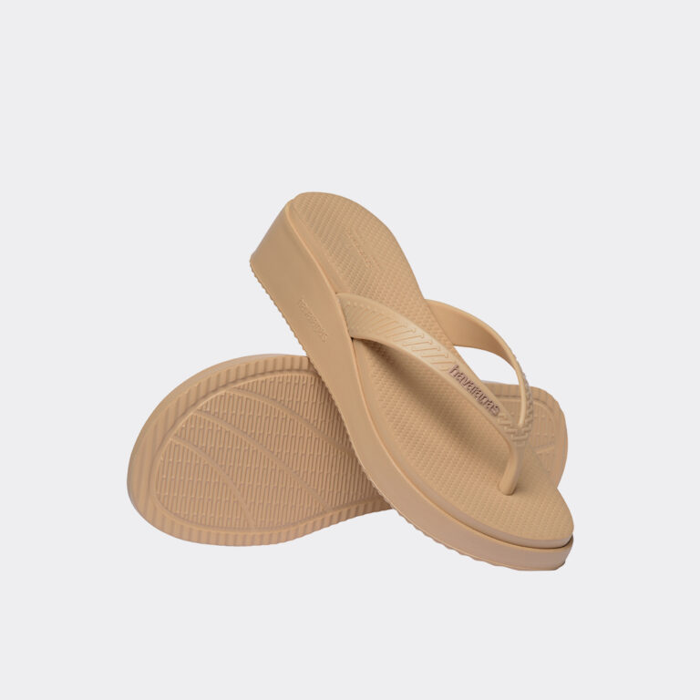 havaianas-high-platform-flip-flops-4150150-00570-golden-1