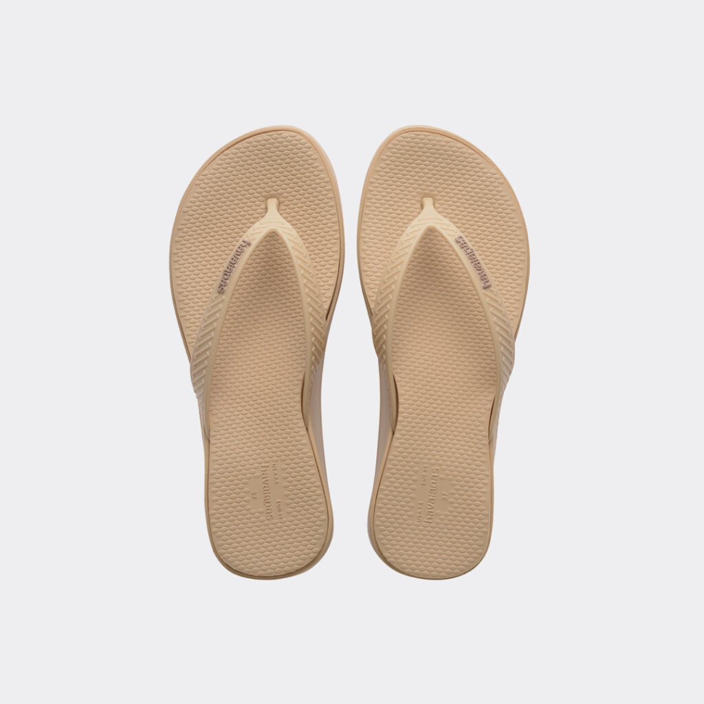 havaianas-high-platform-flip-flops-4150150-00570-golden