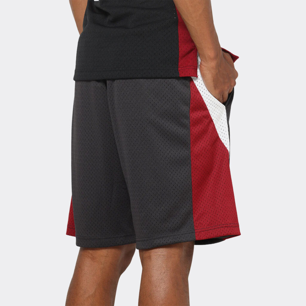 mitchell-and-ness-nba-warehouse-panel-shorts-chicago-bulls-mncg4178wsbk-washed-black-4