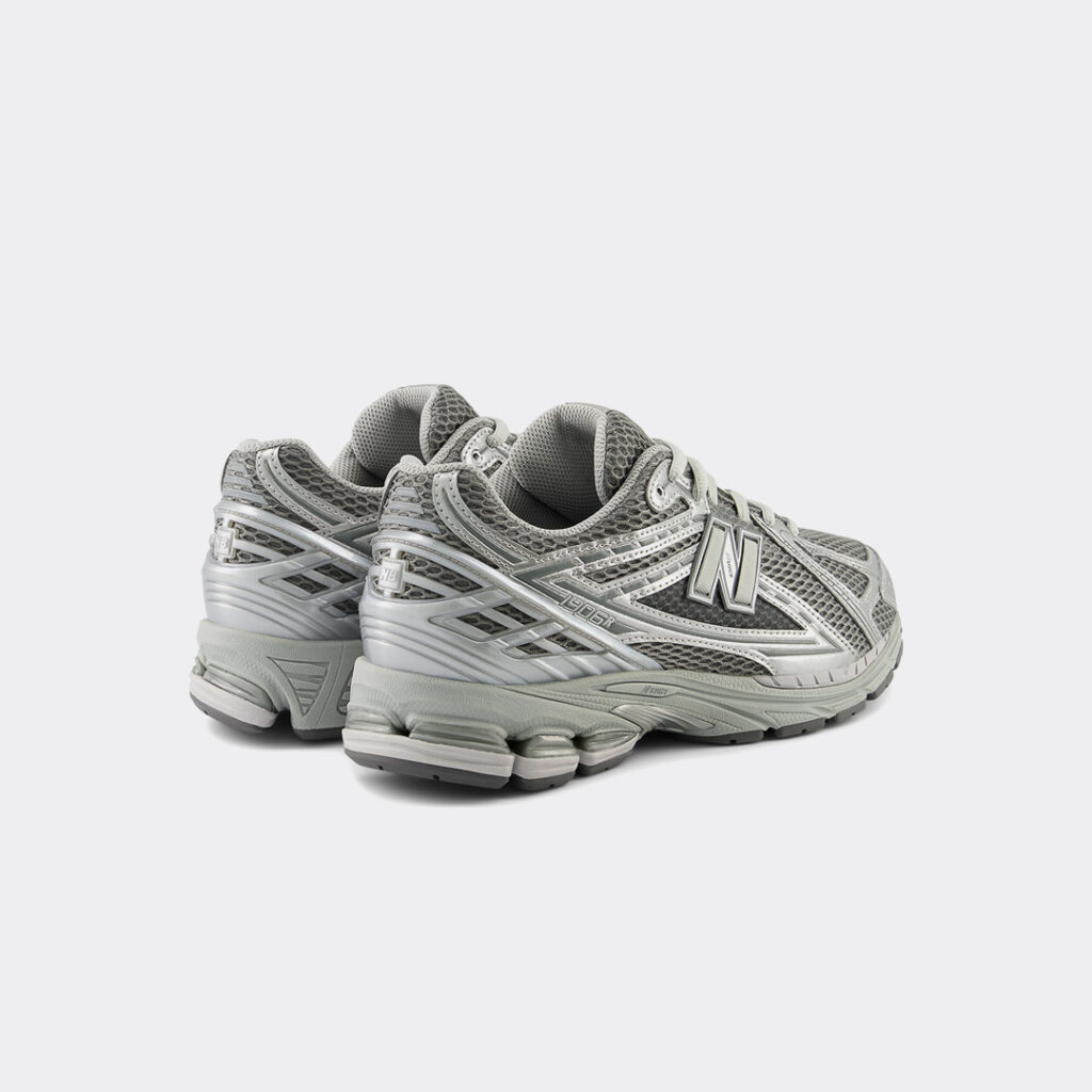 new-balance-1906r-sneakers-m1906reh-harbor-grey-5