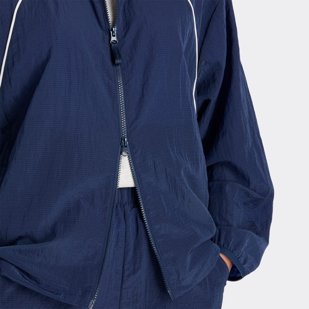 new-balance-sport-legacy-jacket-wj6113ks-nny-blue-5