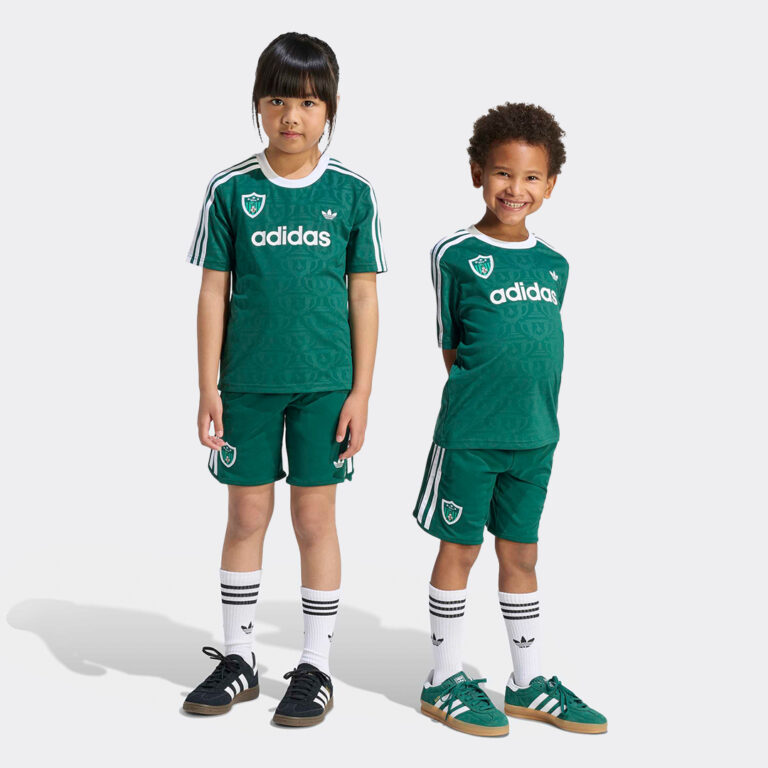 adidas-disney-short-jersey-set-kc8432-collegiate-green