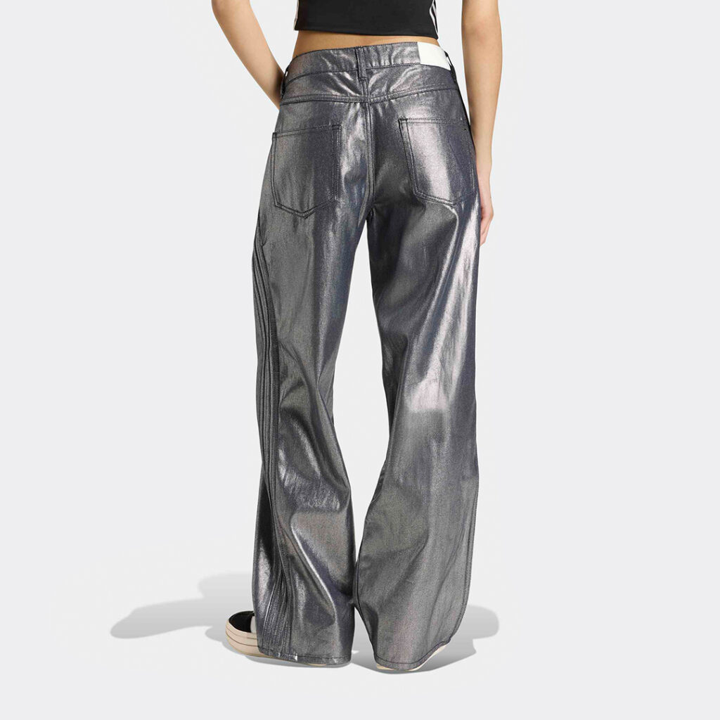 adidas-firebird-track-pants-denim-kd2922-silver-metallic-1