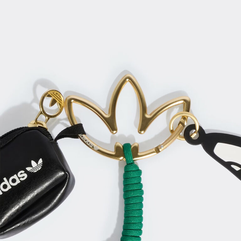 adidas-originals-key-chain-ke2333-gold-metallic-1