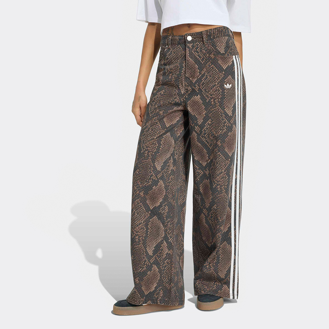 adidas-snake-print-denim-loose-pants-ky0631-earth-strata.jpg adidas-snake-print-denim-loose-pants-ky0631-earth-strata