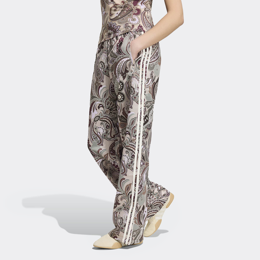 adidas-x-liberty-london-firebird-satin-trackpant-hy5000-multicolor.jpg adidas-x-liberty-london-firebird-satin-trackpant-hy5000-multicolor