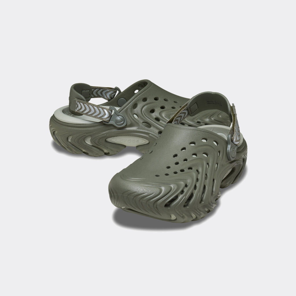 crocs-echo-ii-chrome-213780-1zy-silver-1