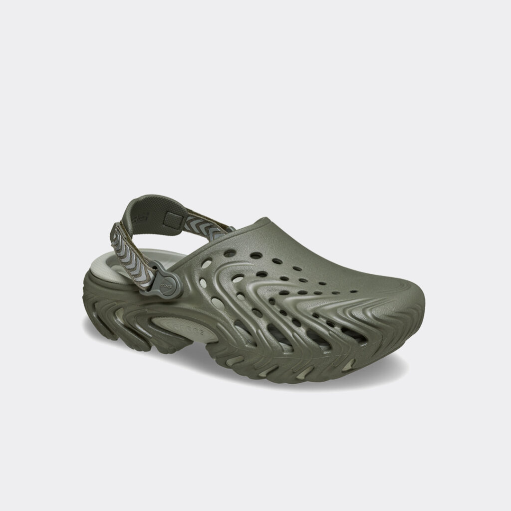 crocs-echo-ii-chrome-213780-1zy-silver-2