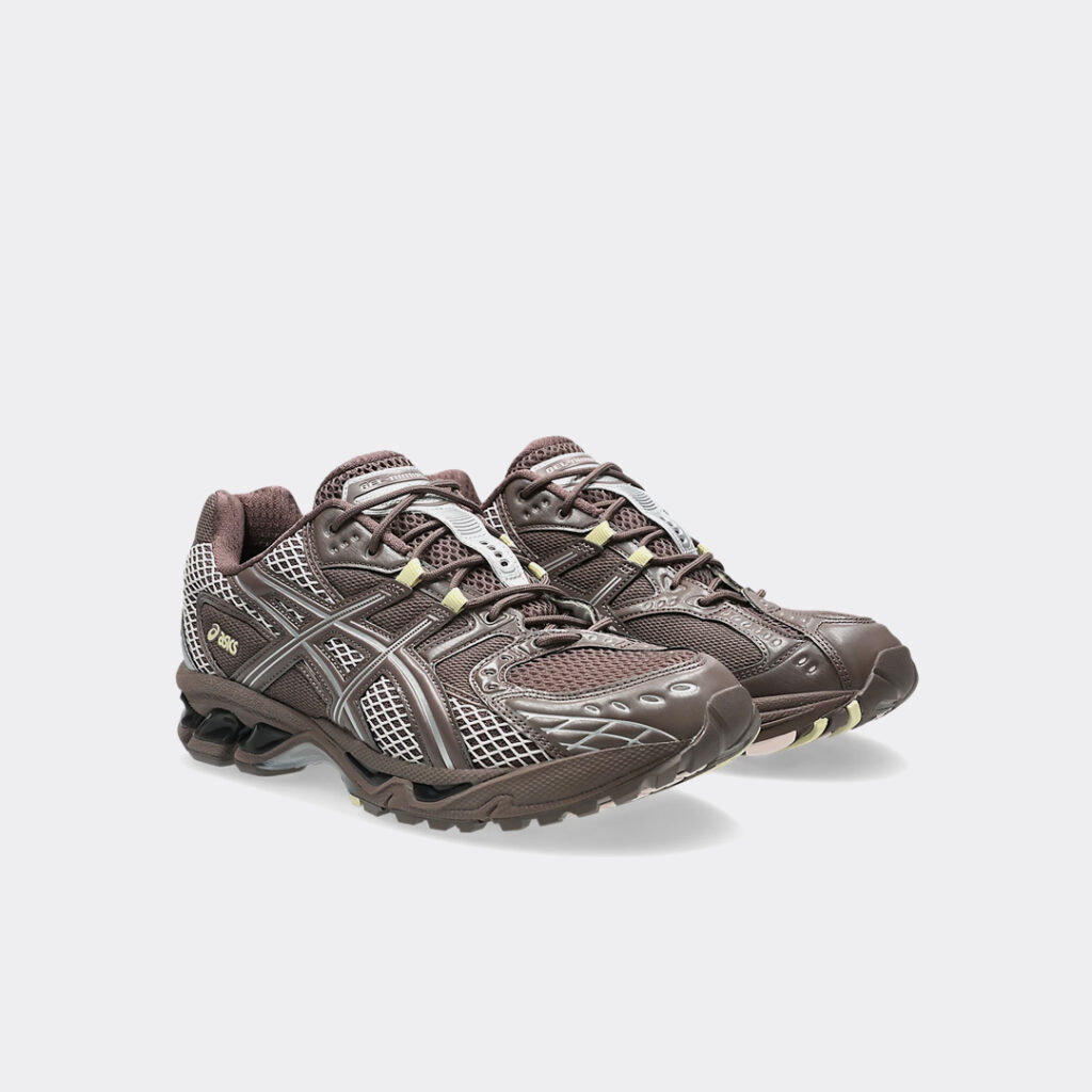 asics-gel-nimbus-10-1-sneakers-1203a599-200-cocoa-powder-1