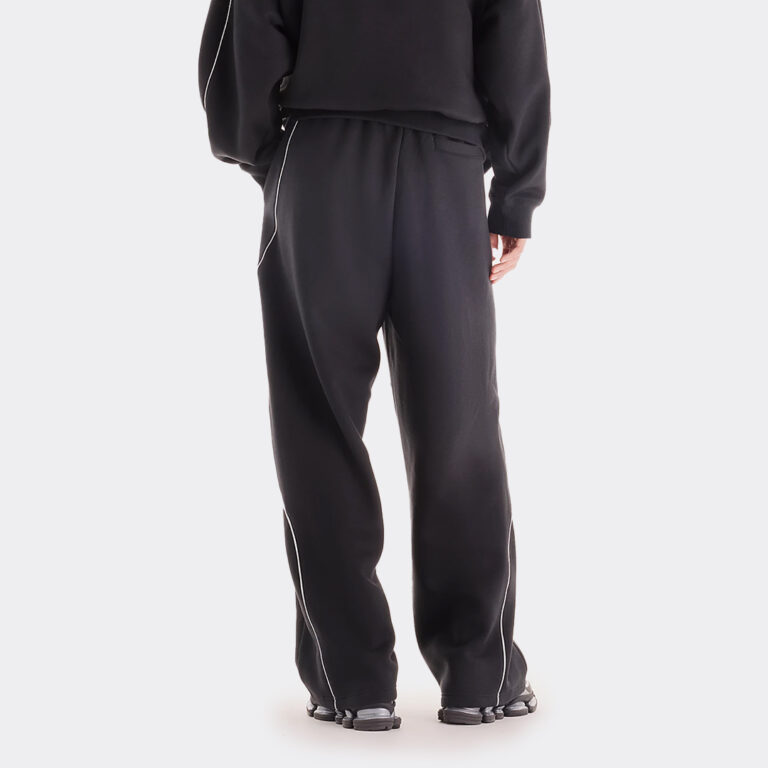 new-balance-trackside-fleece-pants-mb62g6zv-bk-black-1