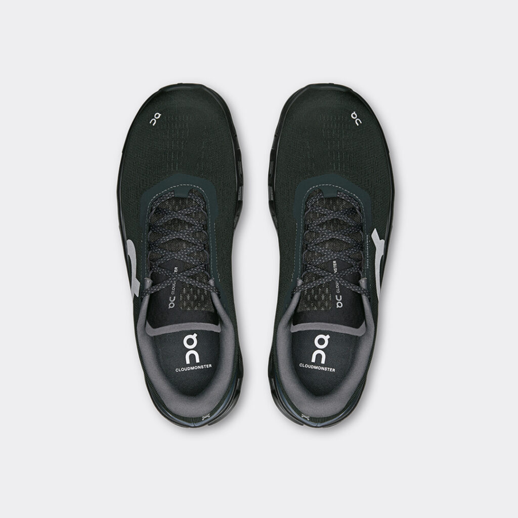 on-cloudmoster-1-sneakers-3mf30740553-black-3