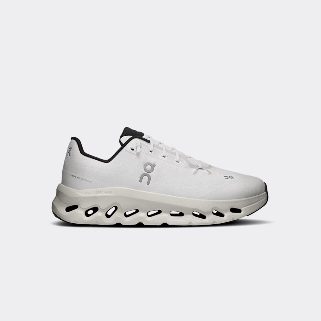 on-cloudtilt-shoes-3me10102531-pearl-ice