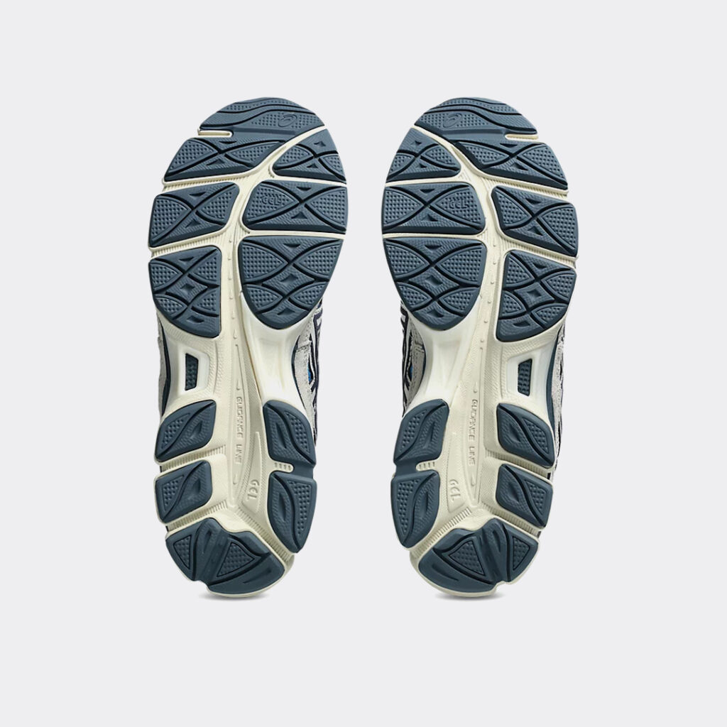asics-gel-nyc-sportstyle-shoes-1203a383-120-cream-midnight-4