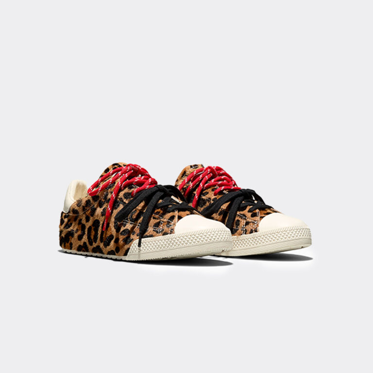 converse-chuck-taylor-lo-leopard-pony-hair-a19174c-black-1
