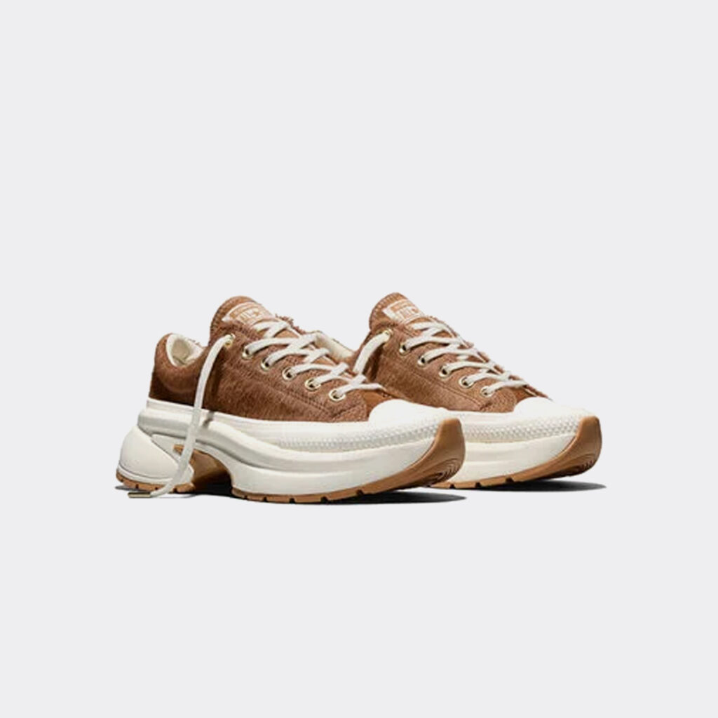 converse-run-star-crush-pony-hair-a22626c-incensed-1