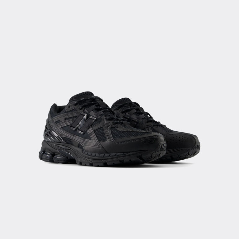 new-balance-1906r-sneakers-m1906nj-black-1