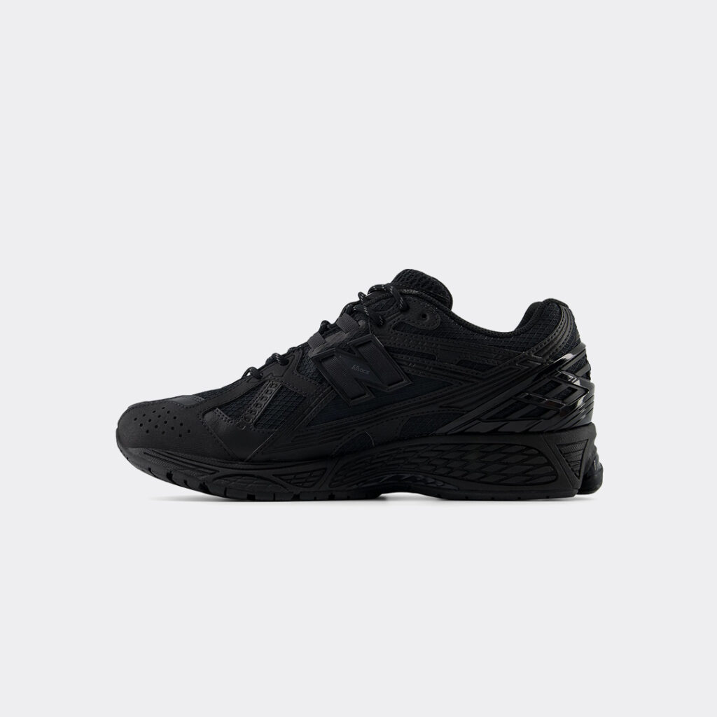 new-balance-1906r-sneakers-m1906nj-black-2