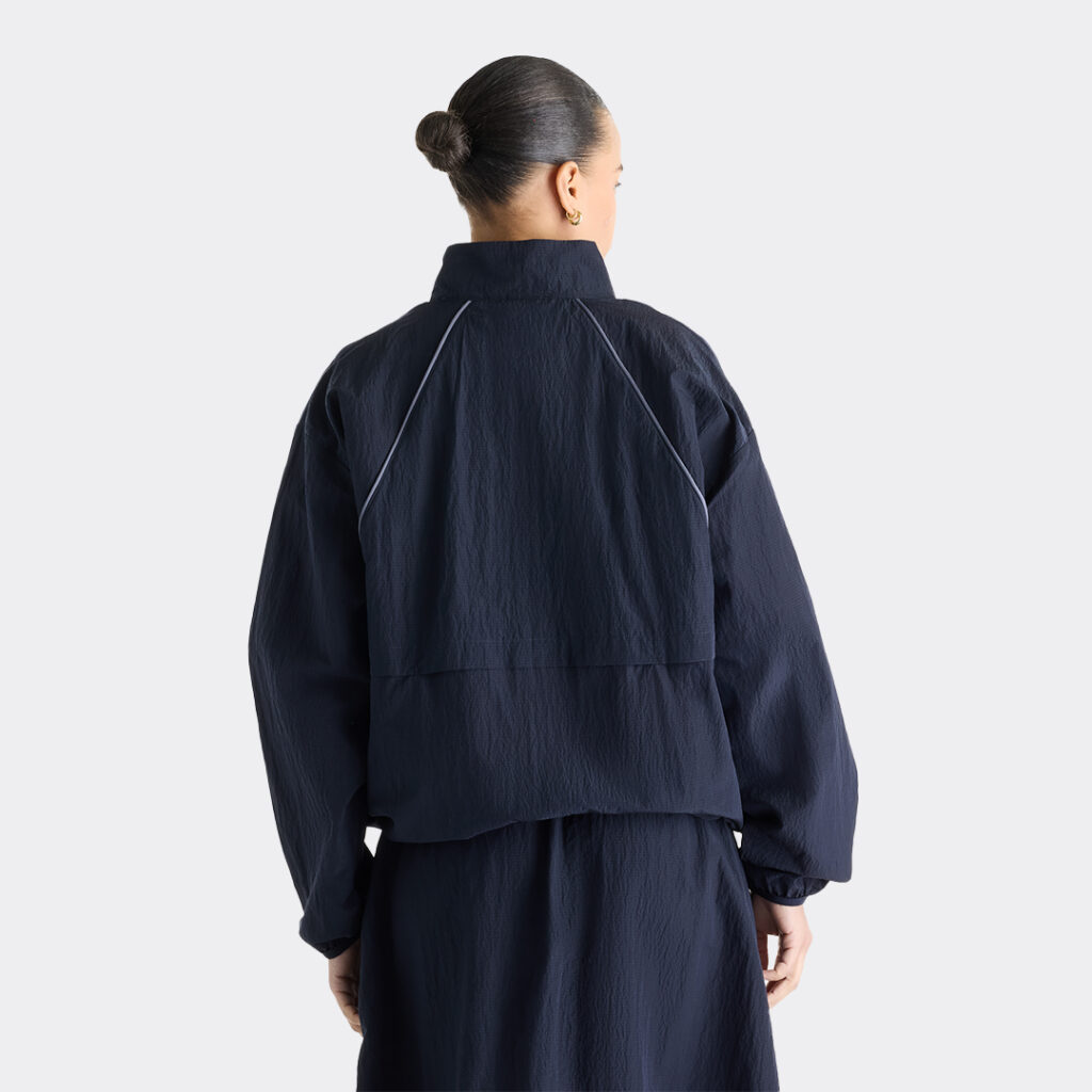 new-balance-sport-legacy-jacket-wj6113ks-dnt-dark-night-1