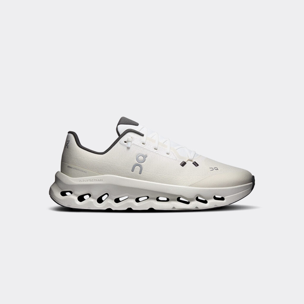 on-cloudtilt-shoes-3me10105217-grain-white