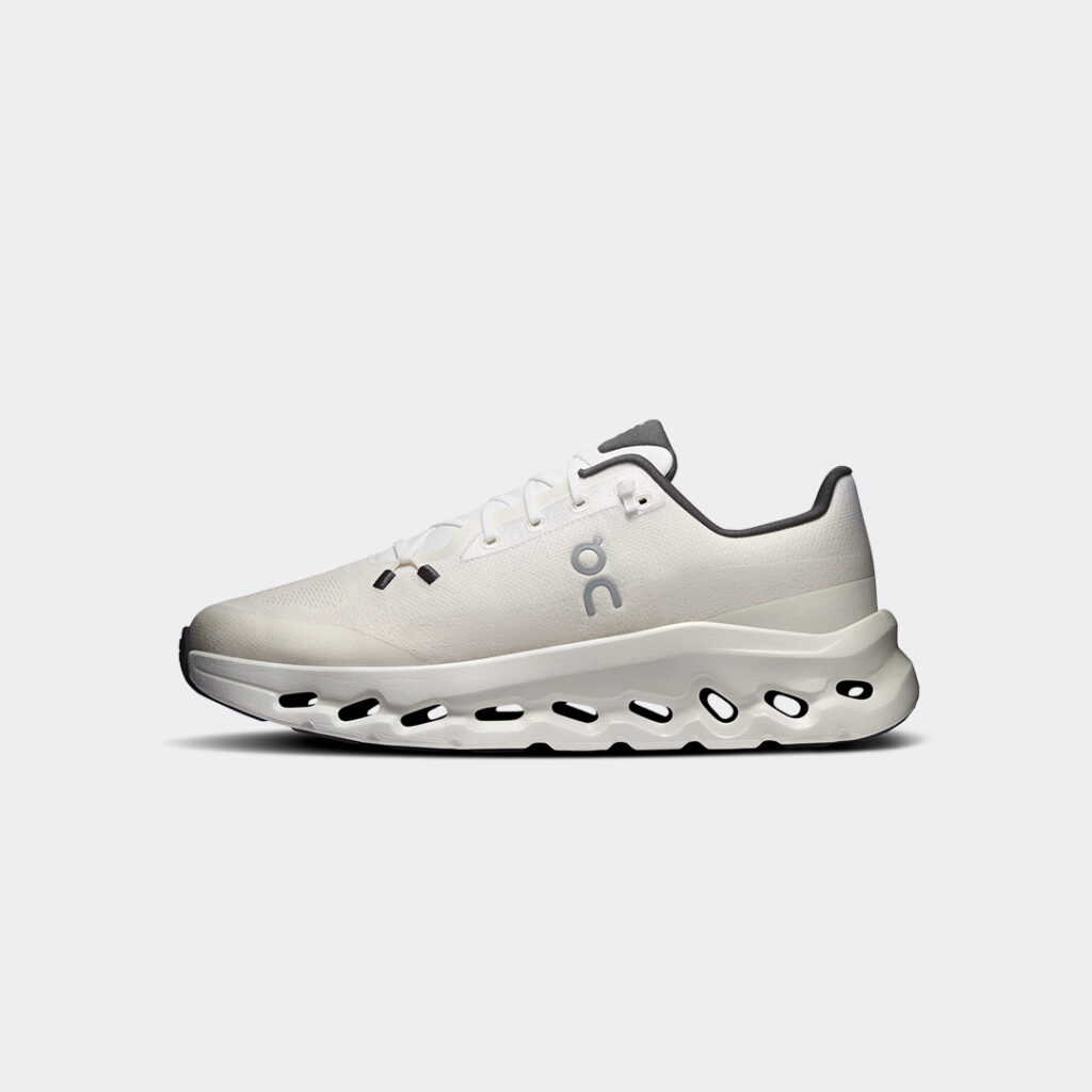 on-cloudtilt-shoes-3me10105217-grain-white-2